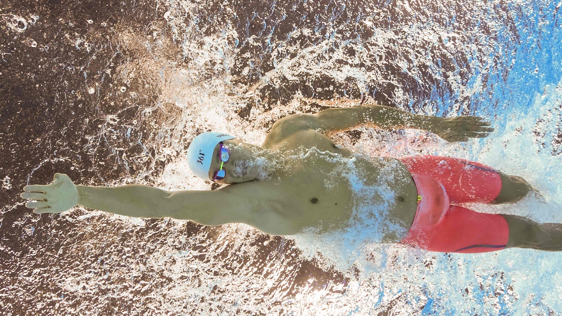 爱游戏入口-中国男篮强化快攻终结训练，2021中国男篮训练